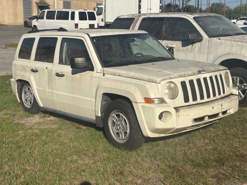 2009 Jeep Patriot — photo 1