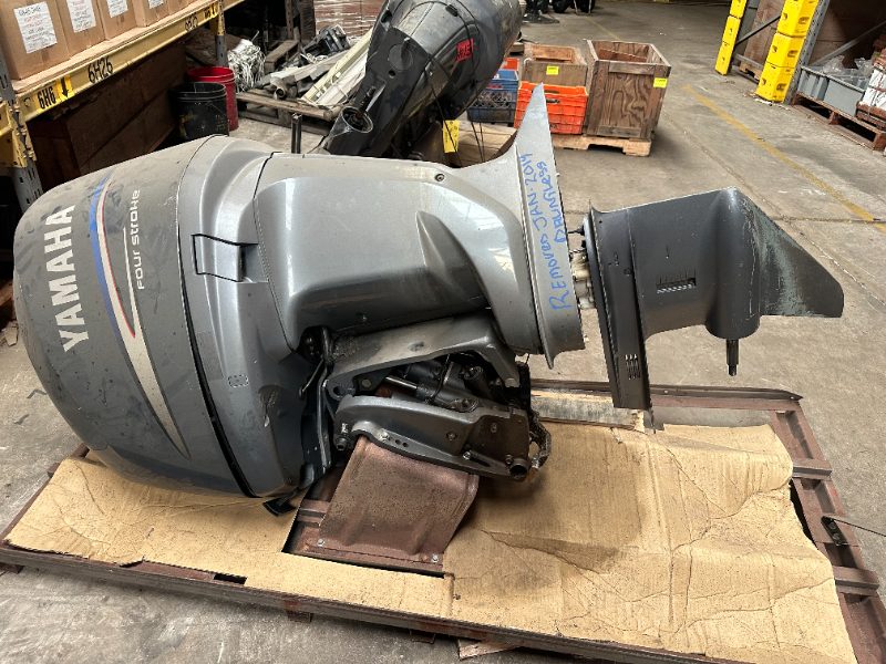 2006 Yamaha 250 HP Four Stroke Outboard Motor — photo 1