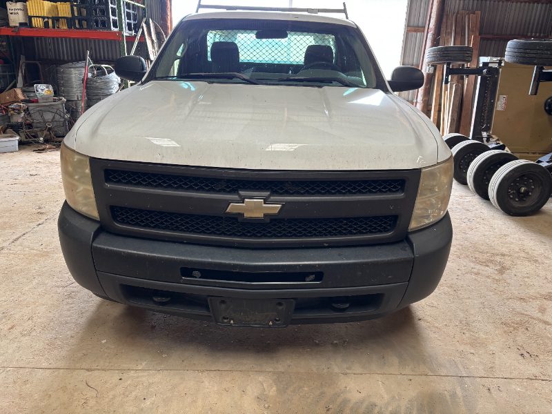 2009 Chevrolet Silverado — photo 1