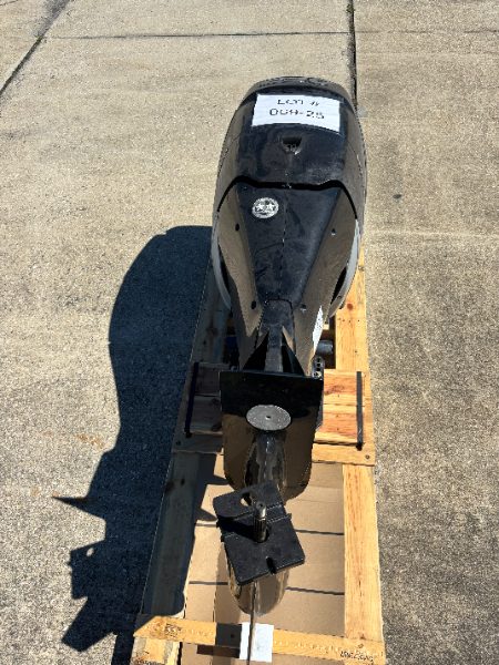 Outboard Motor - photo 1