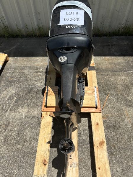 Outboard Engine - photo 1