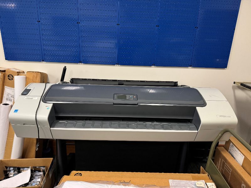 HP Plotter - photo 1