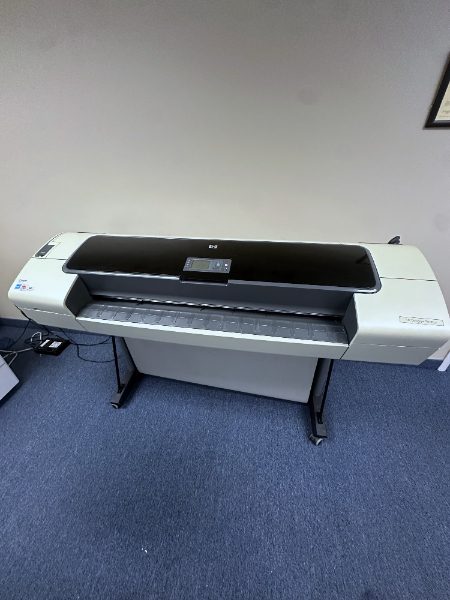 HP DesignJet T1100PS plotter - photo 1