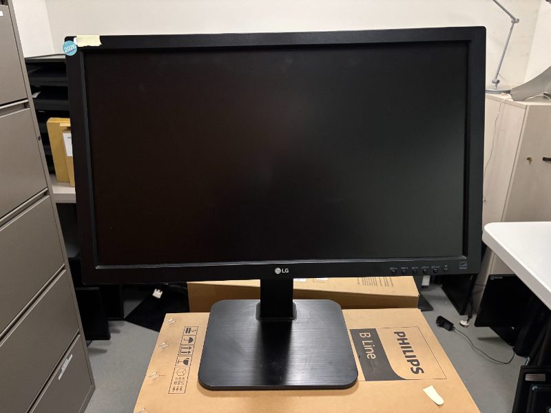 LG 24" Monitor - photo 1