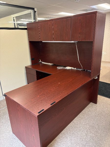 L-Shaped Office Desks - photo 1