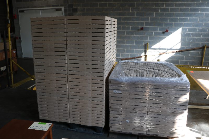 Plastic modular flooring - photo 1