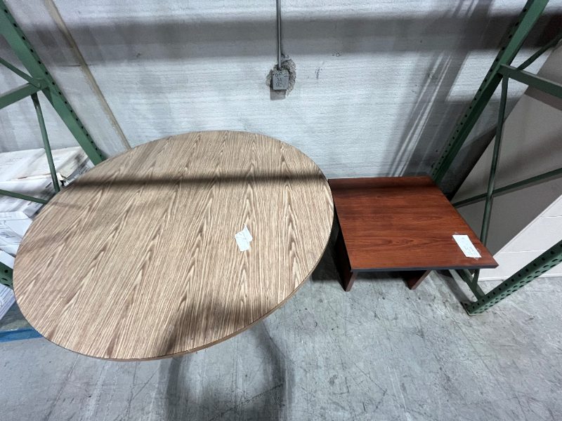 Office Furniture - photo 1