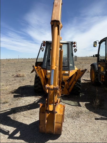 1980 Case 580C Backhoe — photo 1