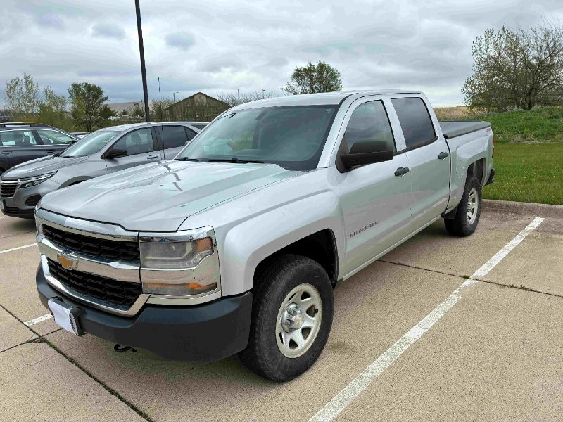 2016 Chevrolet Silverado K1500 — photo 1