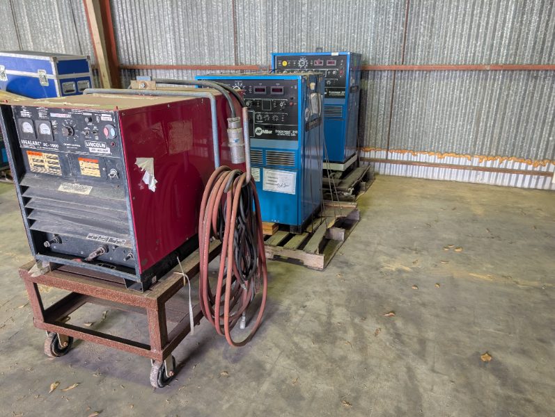 Electric Welding Machines — photo 1