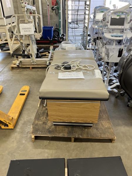 Hausmann Exam Table — photo 1