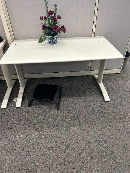 Computer Tables — photo 1