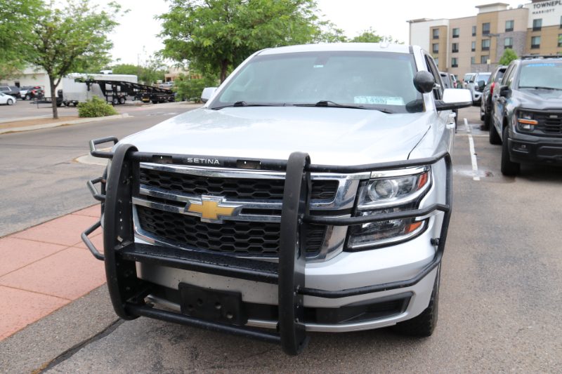 2018 Chevrolet Tahoe 4X4 SUV — photo 1