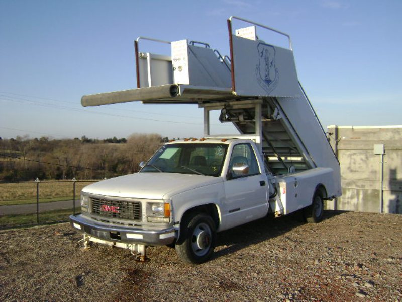 2000 GMC Mobile Staircase Stinar SPS 3518 — photo 1