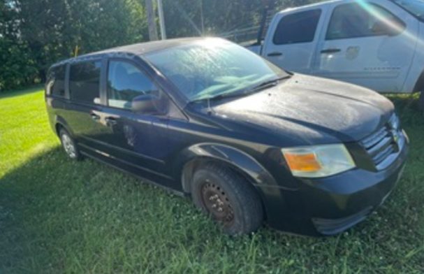 2010 Dodge Caravan — photo 1