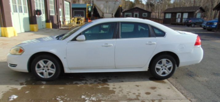 2010 Chevrolet Impala — photo 1