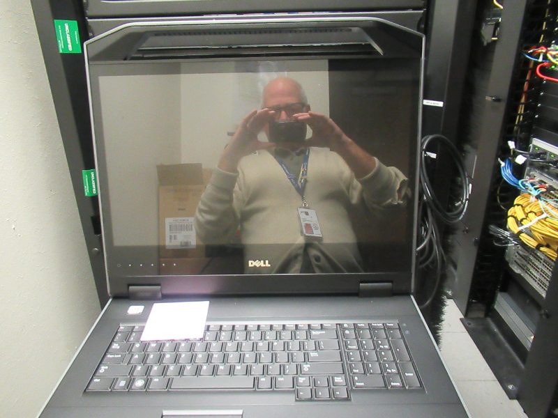 KVM/Raritan Switch — photo 1