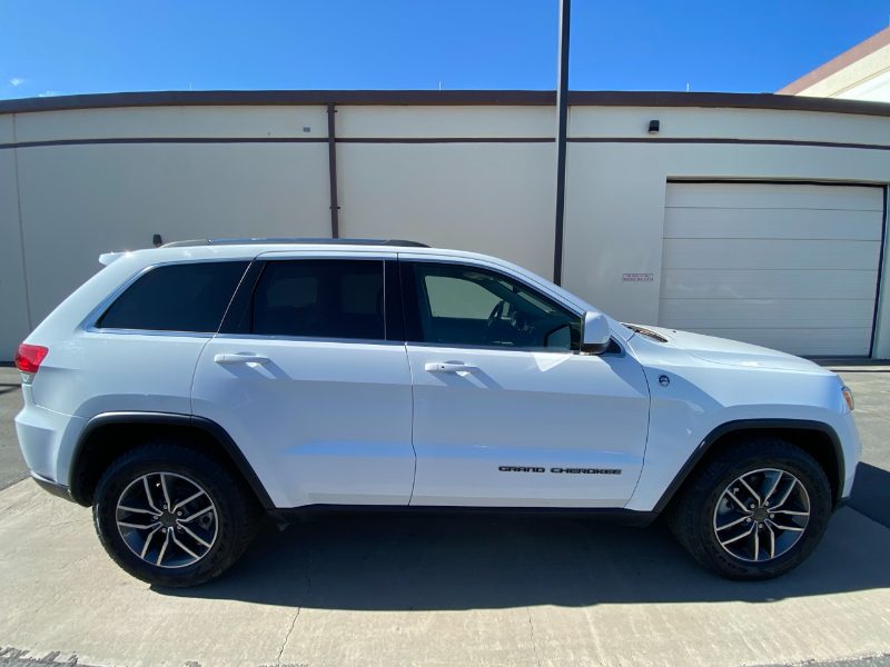 2019 Jeep Grand Cherokee Laredo — photo 1
