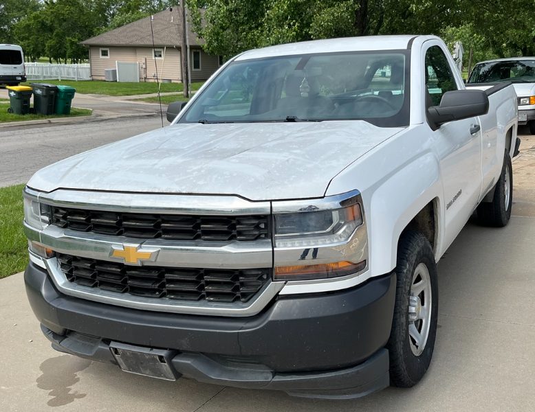 2016 Chevrolet Silverado C1500 — photo 1