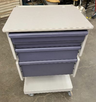 Medical Cart — photo 1