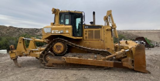 2007 Caterpillar D7R Tractor — photo 1