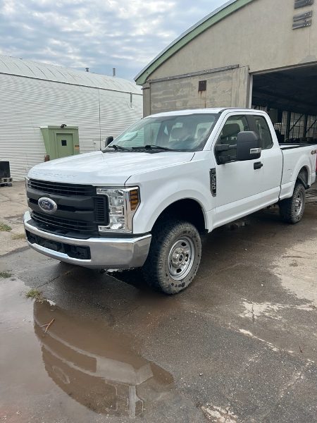2018 Ford F250 - photo 1
