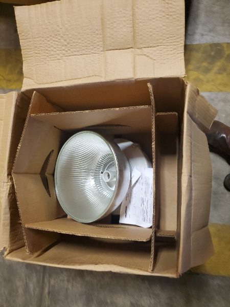 Bantam 2000 150 Watt Light Fixture - photo 1