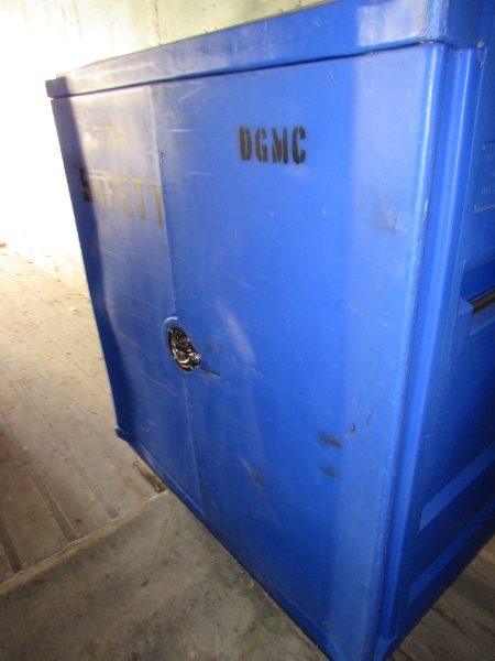 BLUE STORAGE CONTAINERS — photo 1