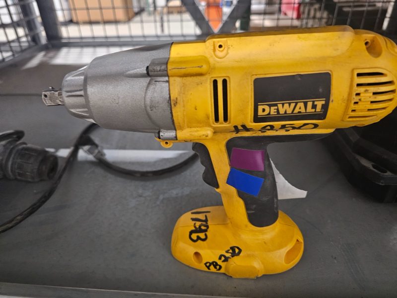 Impact Wrench — photo 1