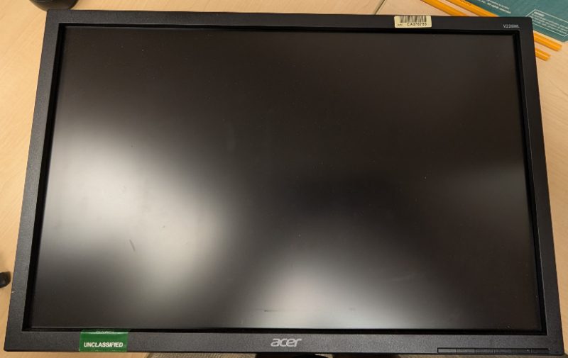 LCD Monitors — photo 1