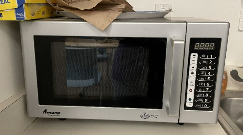 Amana Microwaves — photo 1