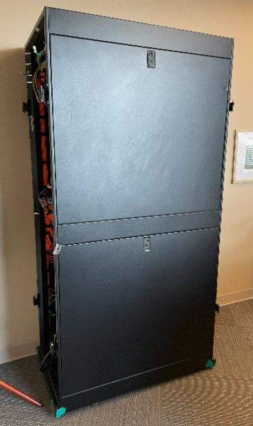 Dell AR3100X717 Computer Rack — photo 1