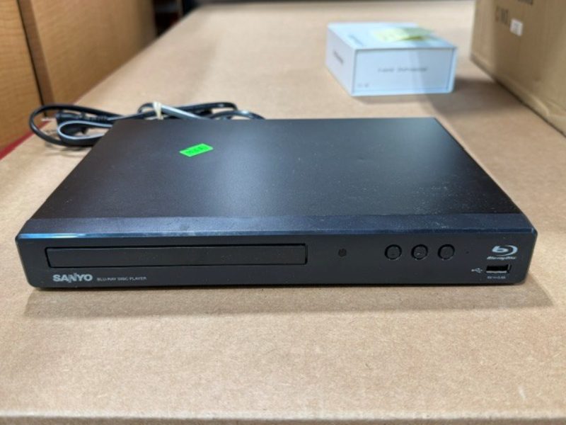 SANYO DVD PLAYER — photo 1