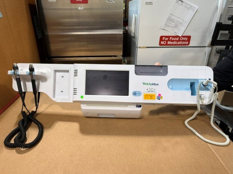VITAL SIGN MONITORS — photo 1