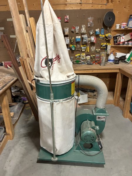 1999 Grizzly Dust Collector — photo 1