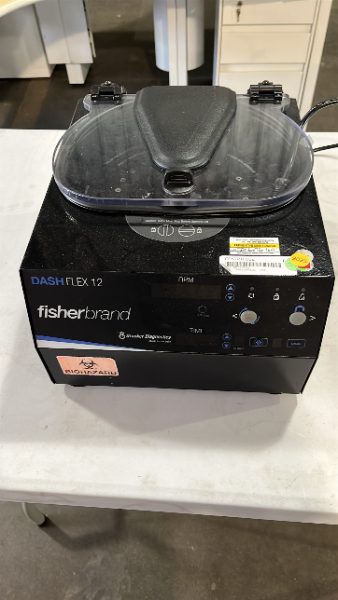 CENTRIFUGE — photo 1