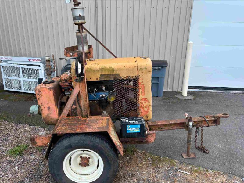 1967 PULLED WATER PUMP TRAILER — photo 1