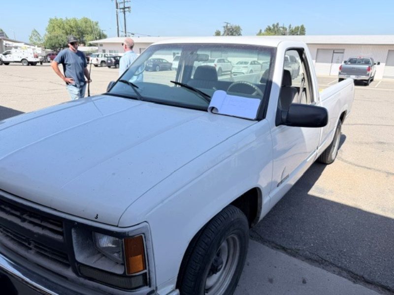 1998 Chevrolet C1500 — photo 1