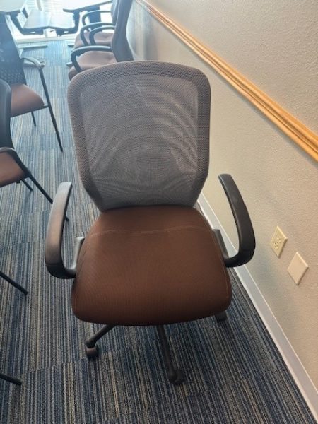 Task Chairs (10 EA) — photo 1