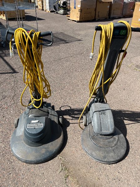 FLOOR SCRUBBER, VACCUM, BURNISHER (1 LOT) — photo 1
