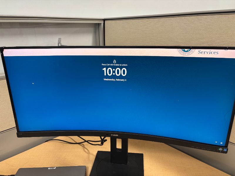 Monitors (LOT) — photo 1