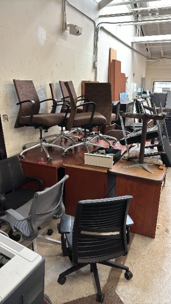 Lot of Assorted Office Chairs (Est 50 ea) — photo 1