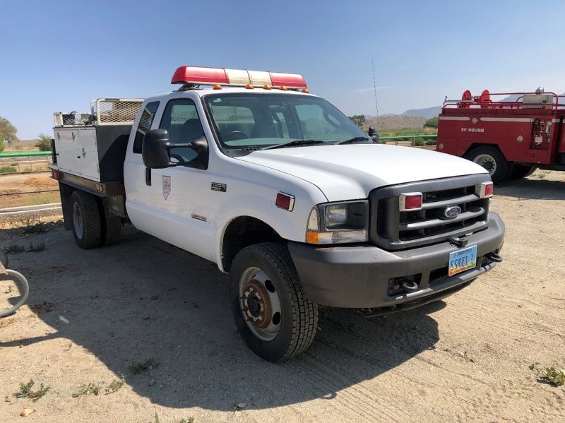 2004 Ford F-550 - photo 1