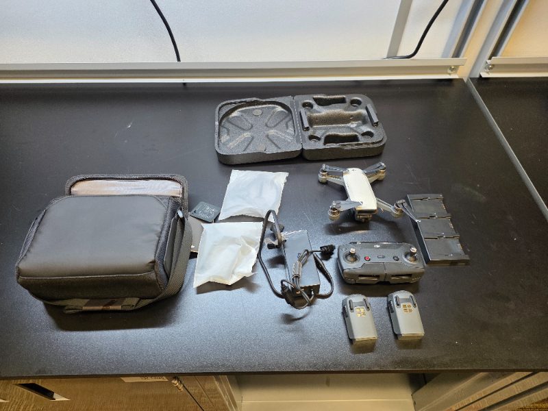 DJI Mavic Spark, drone, SN: 0ASUG1800400Y9 — photo 1