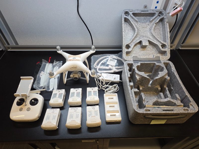 2ea, DJI Phantom 4, drones — photo 1