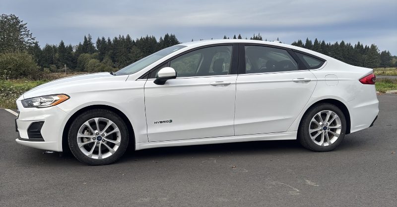 2019 Ford Fusion - photo 1