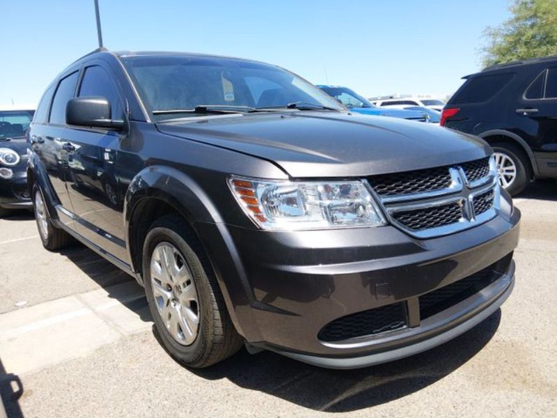 2018 Dodge Journey SE — photo 1