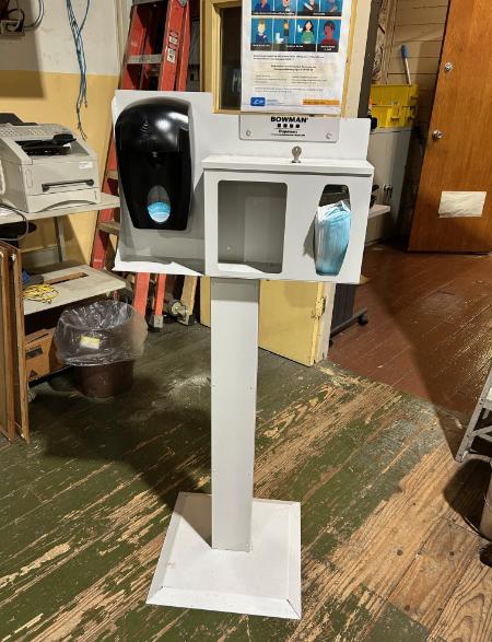 Metal dispensers
