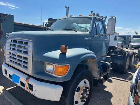 FORD FT900 TRACTOR