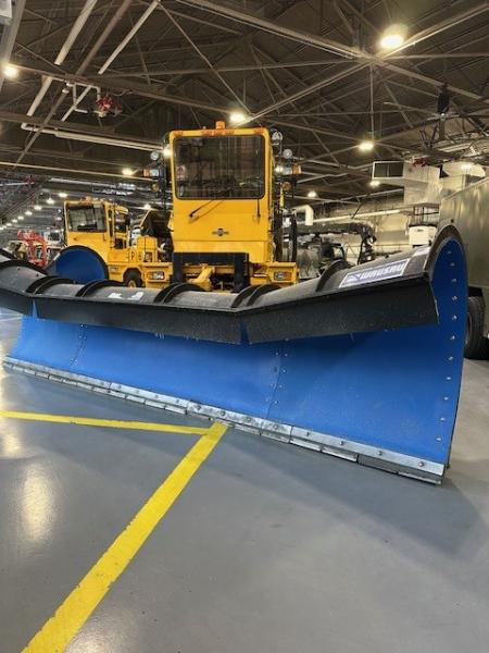 OSHKOSH SNOW PLOW
